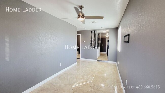 Foto del edificio - 4013 W Ocotillo Rd