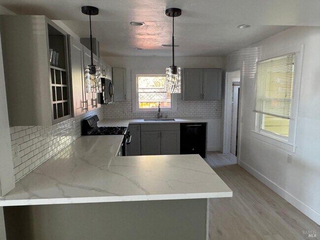 Foto del edificio - 829 Hunt Ave