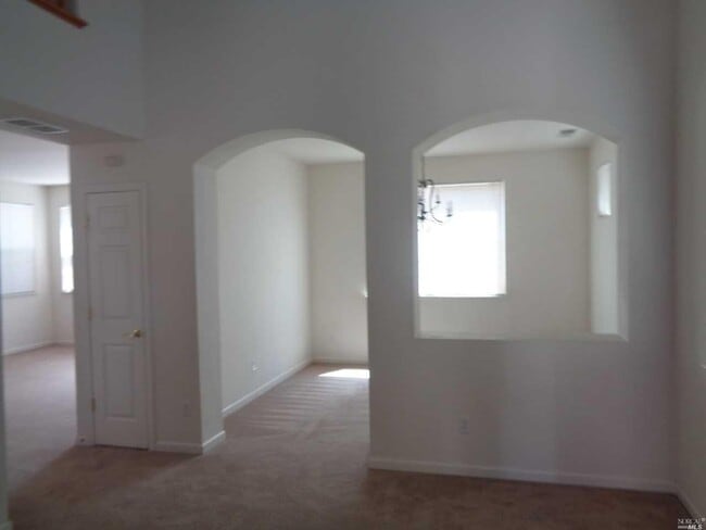Building Photo - 5083 Nebbiolo Ct