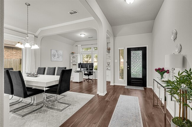 Foto del edificio - 5522 Little Creek Ct