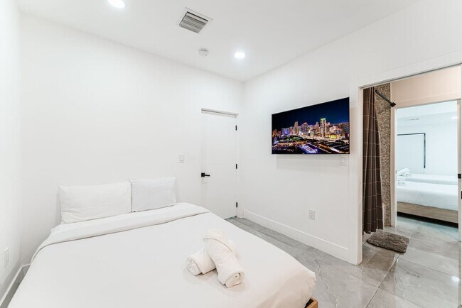 Foto del edificio - 112 NW 53rd St