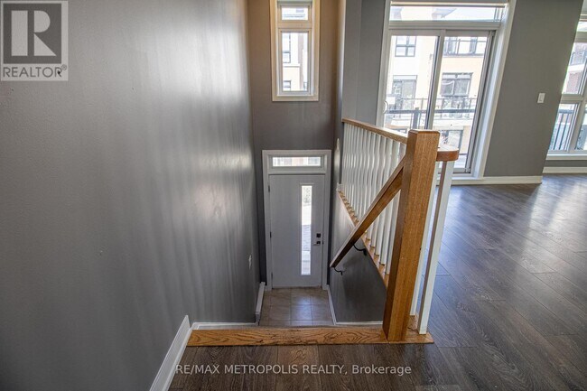 Photo du bâtiment - 155 Canon Jackson Dr