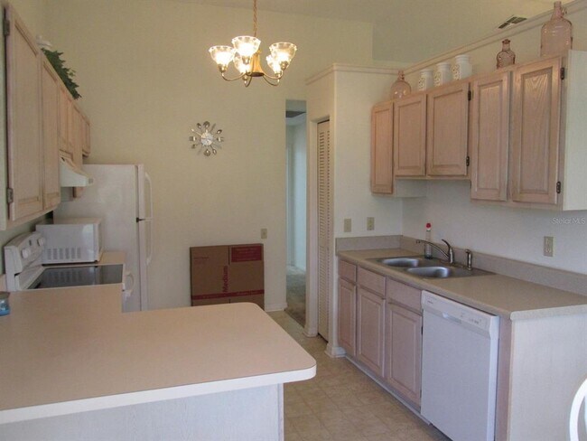 Foto del edificio - 8826 Kilmer Way