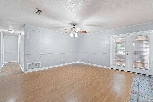 Foto del edificio - Scenic Heights Living at an Affordable Price!