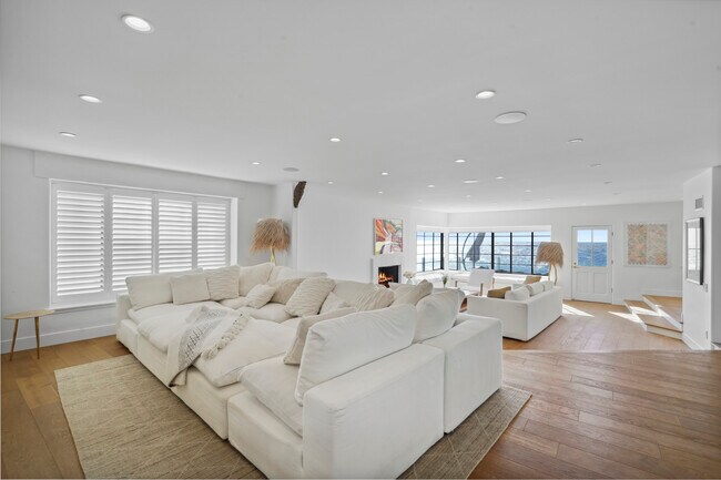Foto del edificio - 31500 Victoria Point Rd
