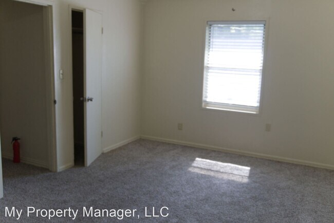 Foto del edificio - 3 br, 1 bath House - 6654 Quilen Boulevard