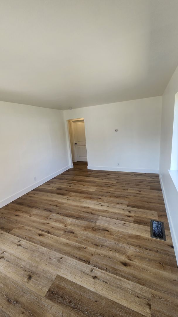 Foto del edificio - Move-In Ready Reno Gem