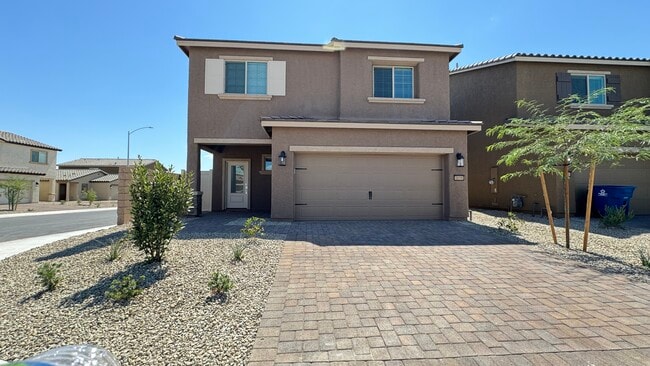 Foto del edificio - 1659 Luna Clf Ave