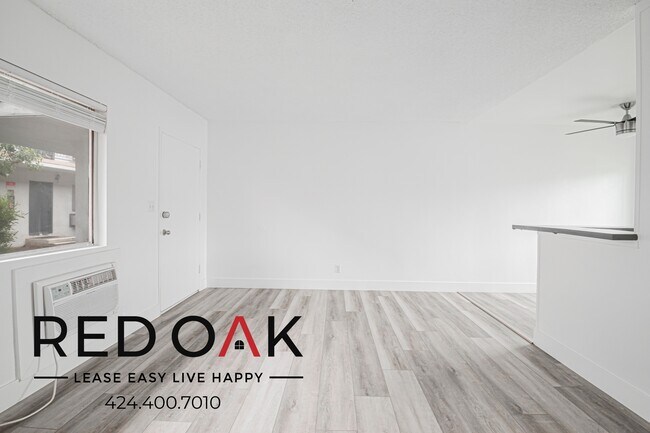 Foto del edificio - 630 N Cerritos Ave