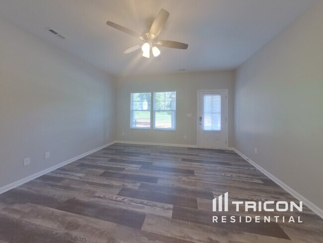 Building Photo - 112 Sunwood Ct Statesville NC