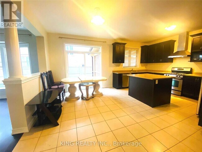 Building Photo - 43 Hoxton Rd