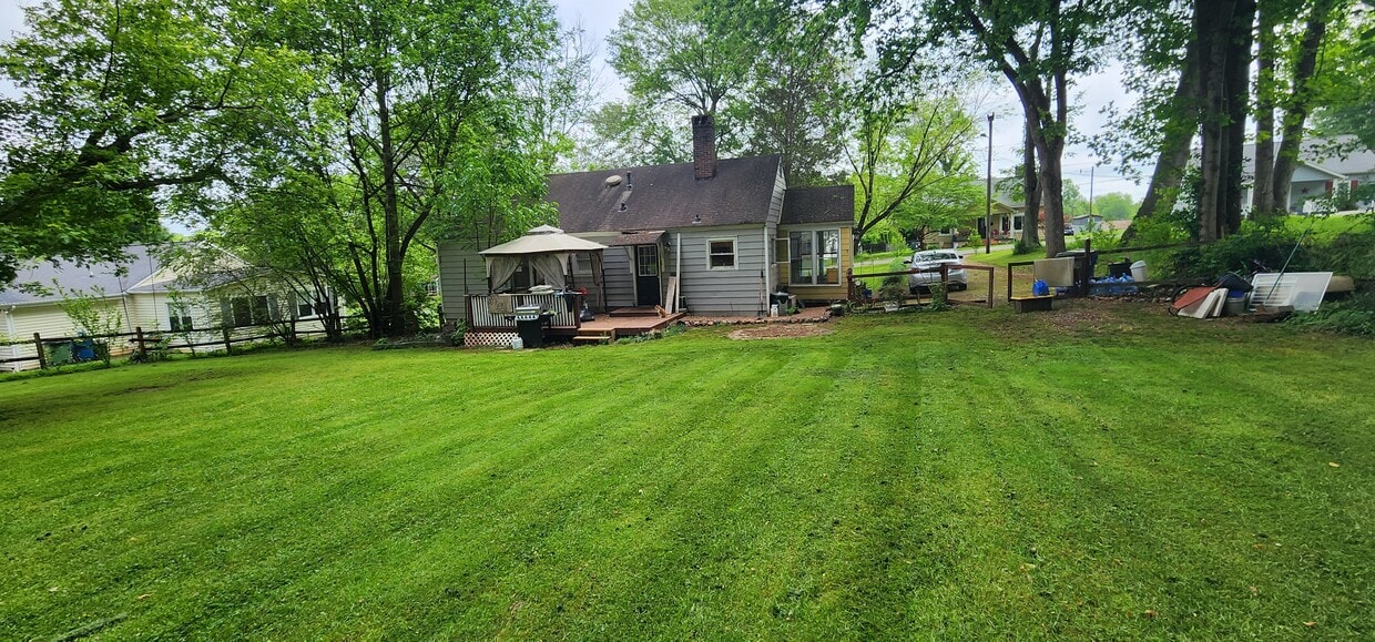 417 Norton Rd, Mount Holly, NC 28120 House Rental in Mount Holly, NC