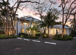 Building Photo - 3669 Poinciana Ave