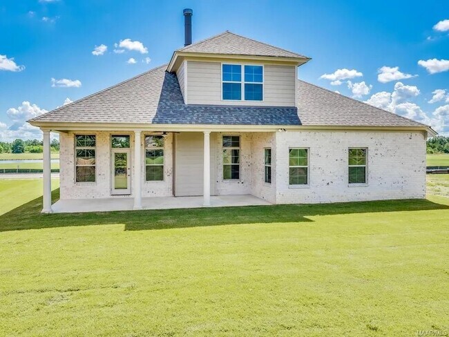 Building Photo - 9025 Chastain Park Dr