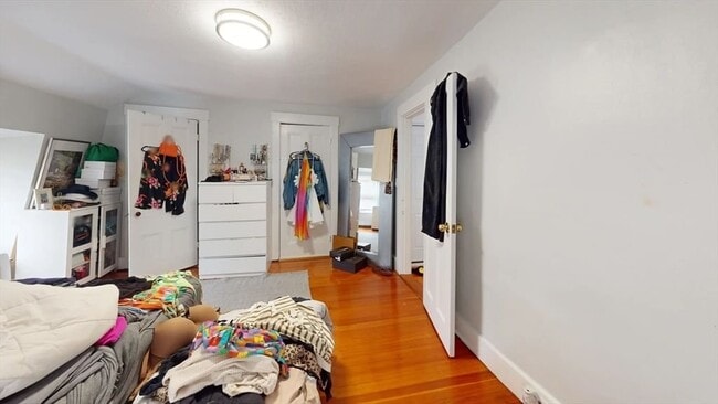 Building Photo - 1138 River St