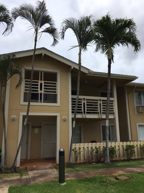 Primary Photo - Kulana Knolls, NEWLY RENOVATED SPACIOUS 1 ...
