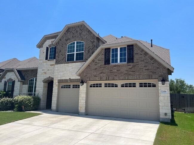 Building Photo - 12414 Maurer Ranch