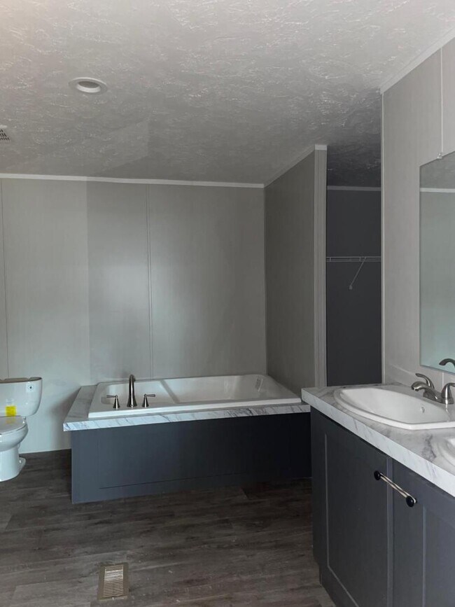 Foto del edificio - 307 Marcus crt