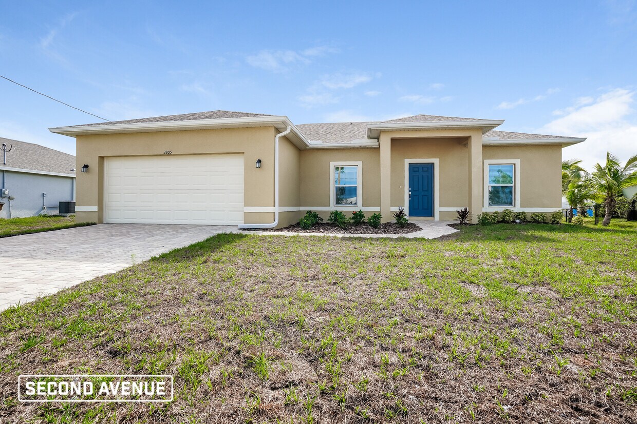 Foto principal - 3805 NE 23rd Ave
