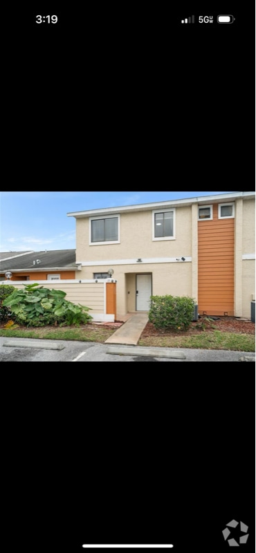 Building Photo - 15 Silver Park Cir