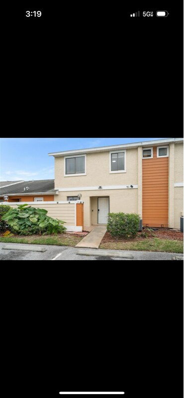 Foto principal - 15 Silver Park Cir