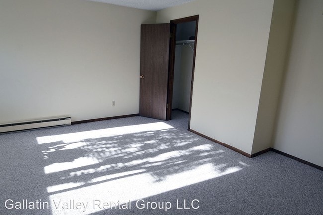 Building Photo - 1508 W Koch St