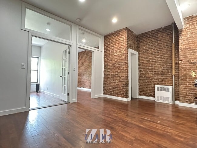 Building Photo - 1486 Bedford Ave
