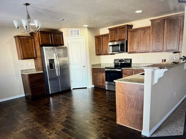 Building Photo - 7444 Primavera Ln