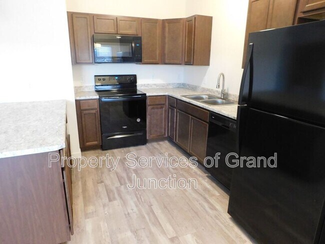 Foto del edificio - 662 Brookwillow Dr