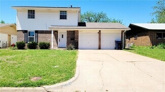 Building Photo - 14025 N Everest Ave