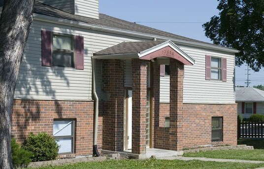 Foto principal - 13621 White Ave