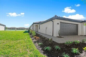 Building Photo - 14149 Winding Cedar Wy