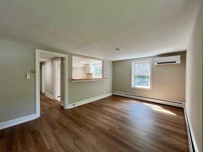 Foto del edificio - Pet-Friendly Fry's Spring Apartment