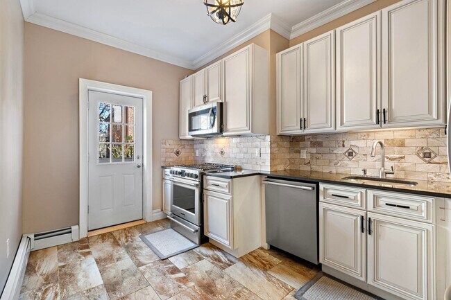 Foto del edificio - 104 Oak St