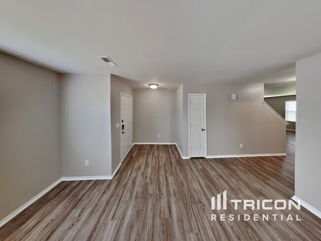 Foto del edificio - 5337 Liberty Hall Cir