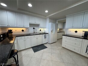 Building Photo - 6075 Pelican Bay Blvd