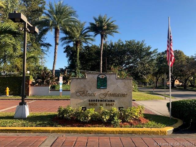 Primary Photo - 9421 Fontainebleau Blvd