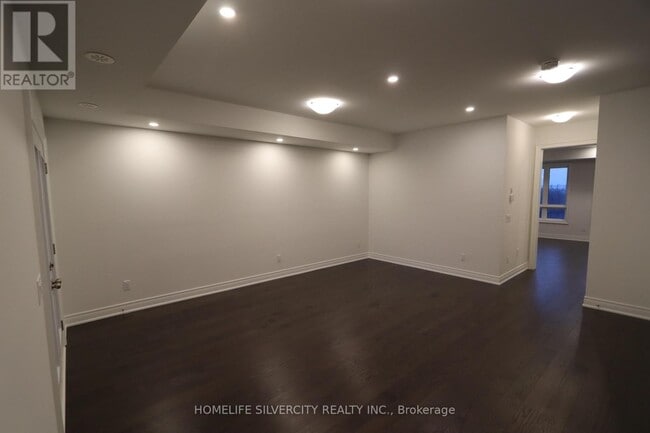 Building Photo - 140 Falby Rd