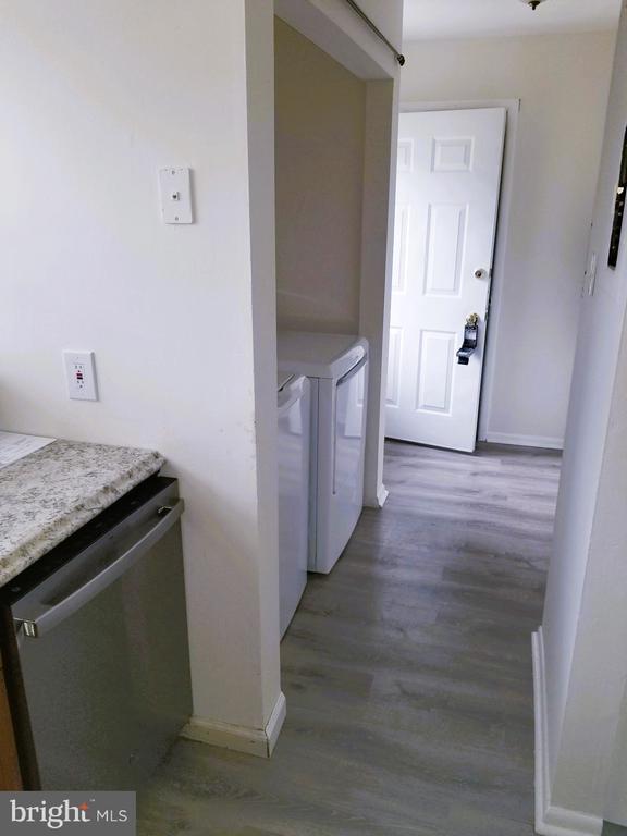 Building Photo - 48 N Indian Valley Ct