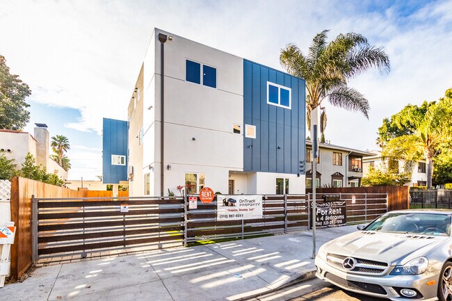 Foto del edificio - 1307 N Orange Dr