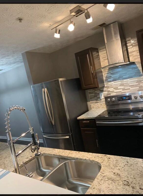 6203 Fairington Ridge Cir, Stonecrest, GA 30038 Condo for Rent in