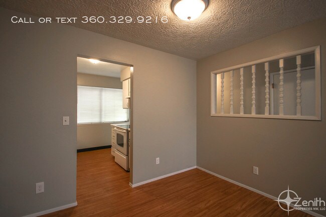 Foto del edificio - 2611 Neals Ln
