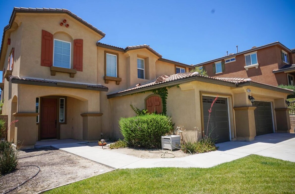 Primary Photo - 29239 Spectra Dr