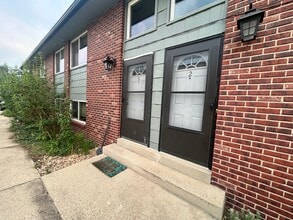 Building Photo - 1438 Hover St