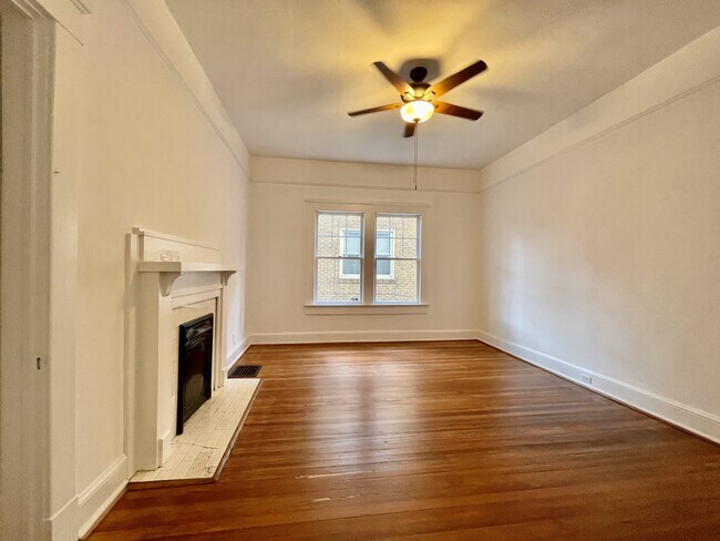 Foto del edificio - 1191 Mansfield Ave NE