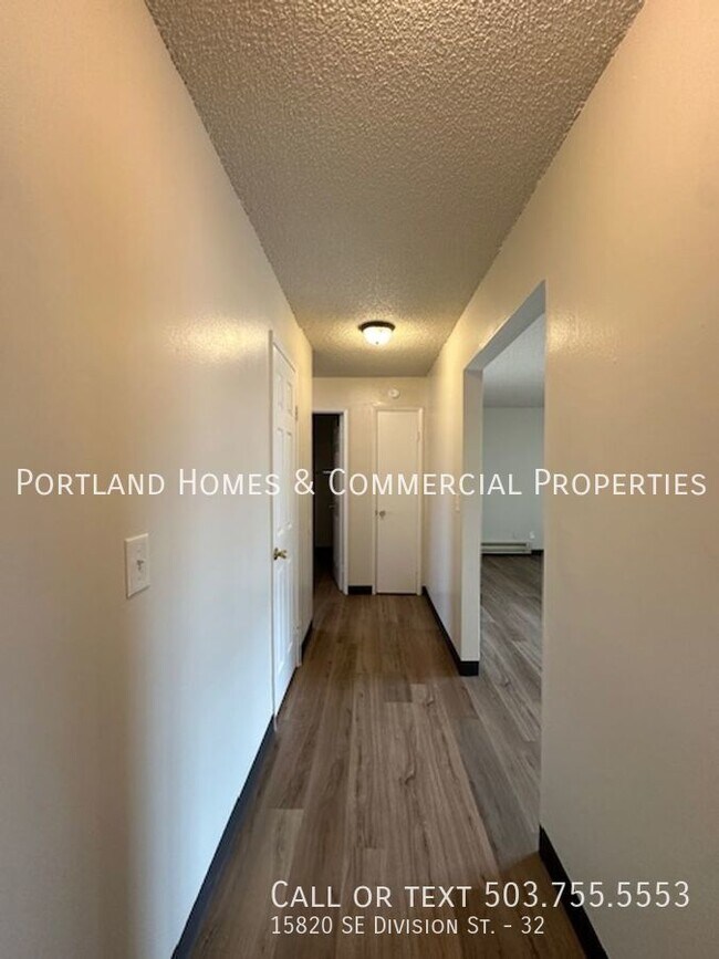 Building Photo - 2-Bedroom Apartment, Upstairs, Near Transp...