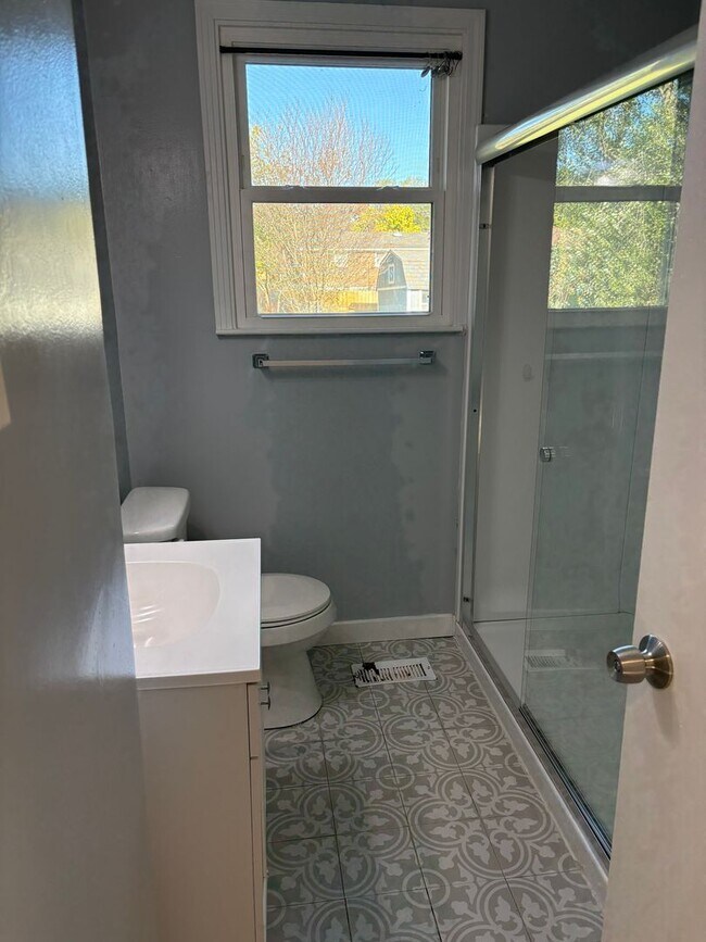 Foto del edificio - 3 Bedroom 1 1/2 Bathroom Home!