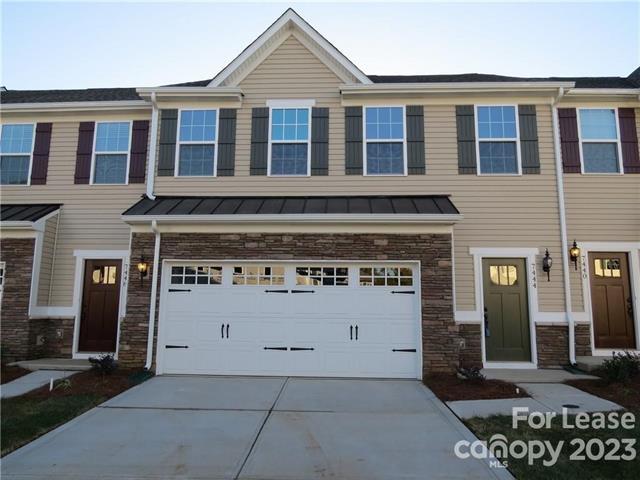Foto principal - 7444 White Elm Ln