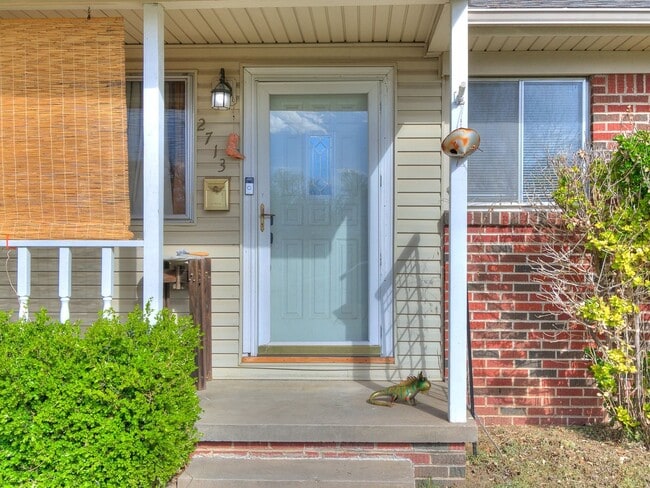 Foto del edificio - Charming 3-Bedroom Home in Convenient Tulsa Location