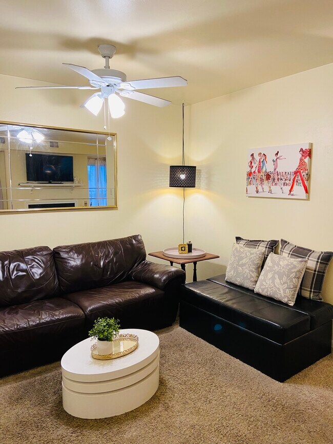 3606 Timberline Trail Unit 3606, Cave Spring, VA 24018 Condo for Rent